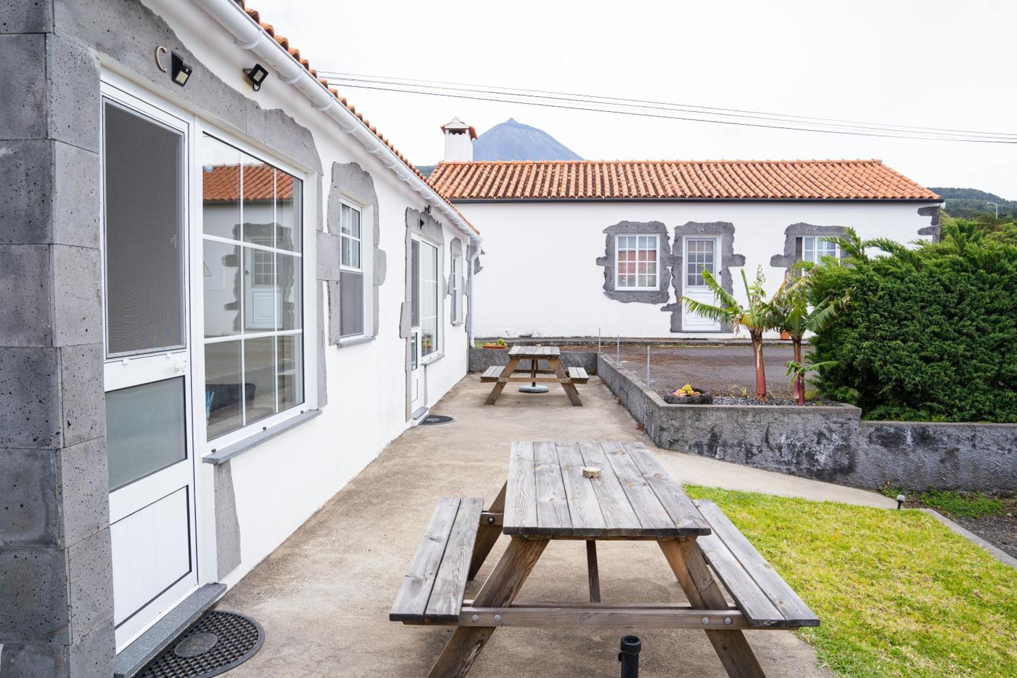 Casas do Navalhão São Roque do Pico Exterior foto